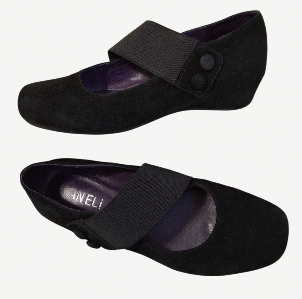 VANELI Hidden Wedge Suede Slip-on Size 4 1/2 Medium